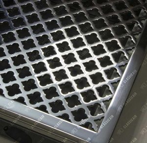 Напольная решетка из нержавеющей стали с узором с отделкой под зеркальный хром
